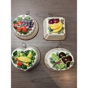 4 Small Ceramic Molds-Made In Japan-Wall Decor